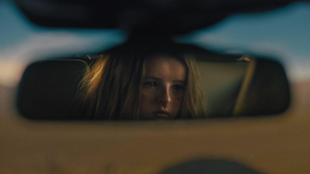 Hereditary (2018) — backdrop image